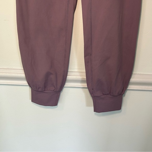 NWT Eddie Bauer Purple Hi-Rise Ankle Cuff Joggers Size XS - Picture 4 of 10
